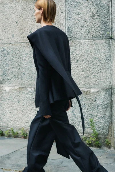 Look 28